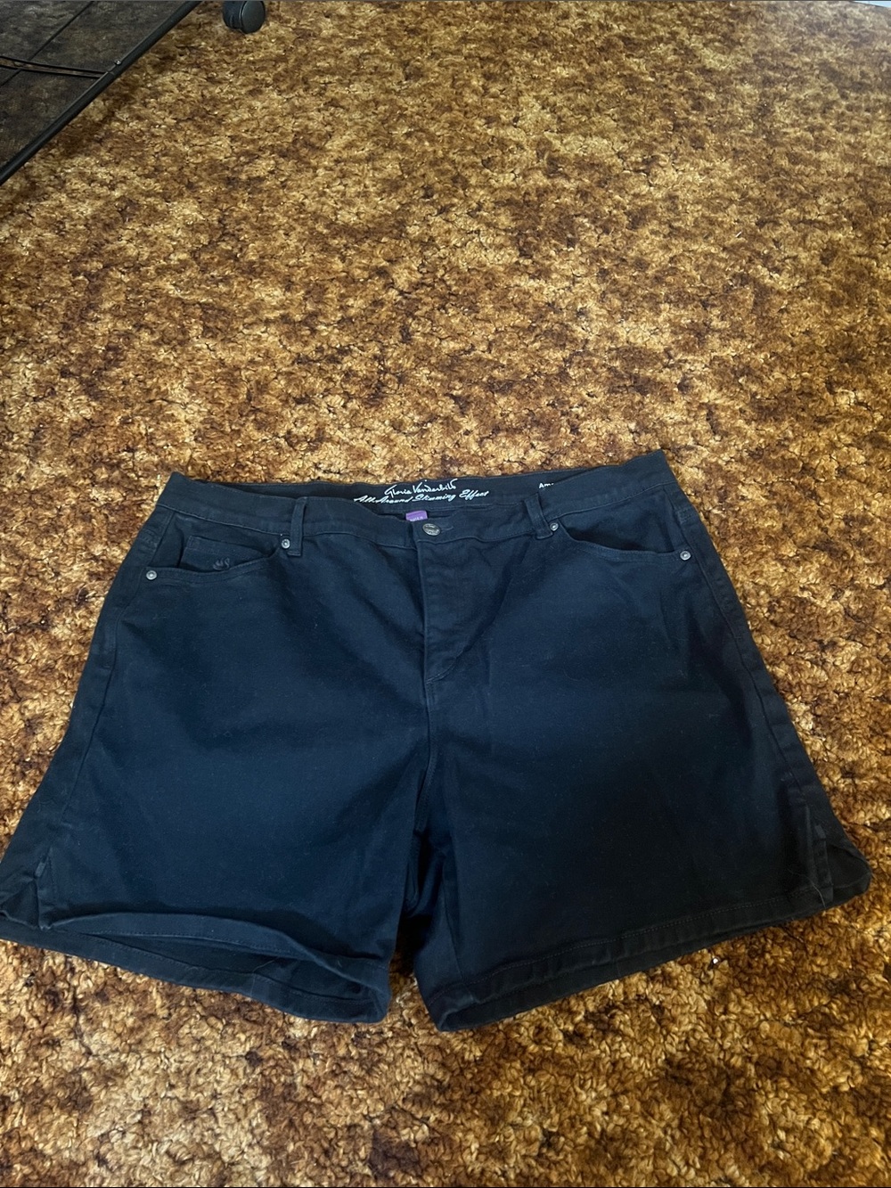 Women’s Black Casual Shorts -